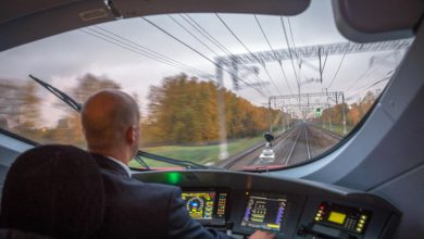 Фото - РБК: в России начнут строить новую сотовую сеть вдоль железных дорог
